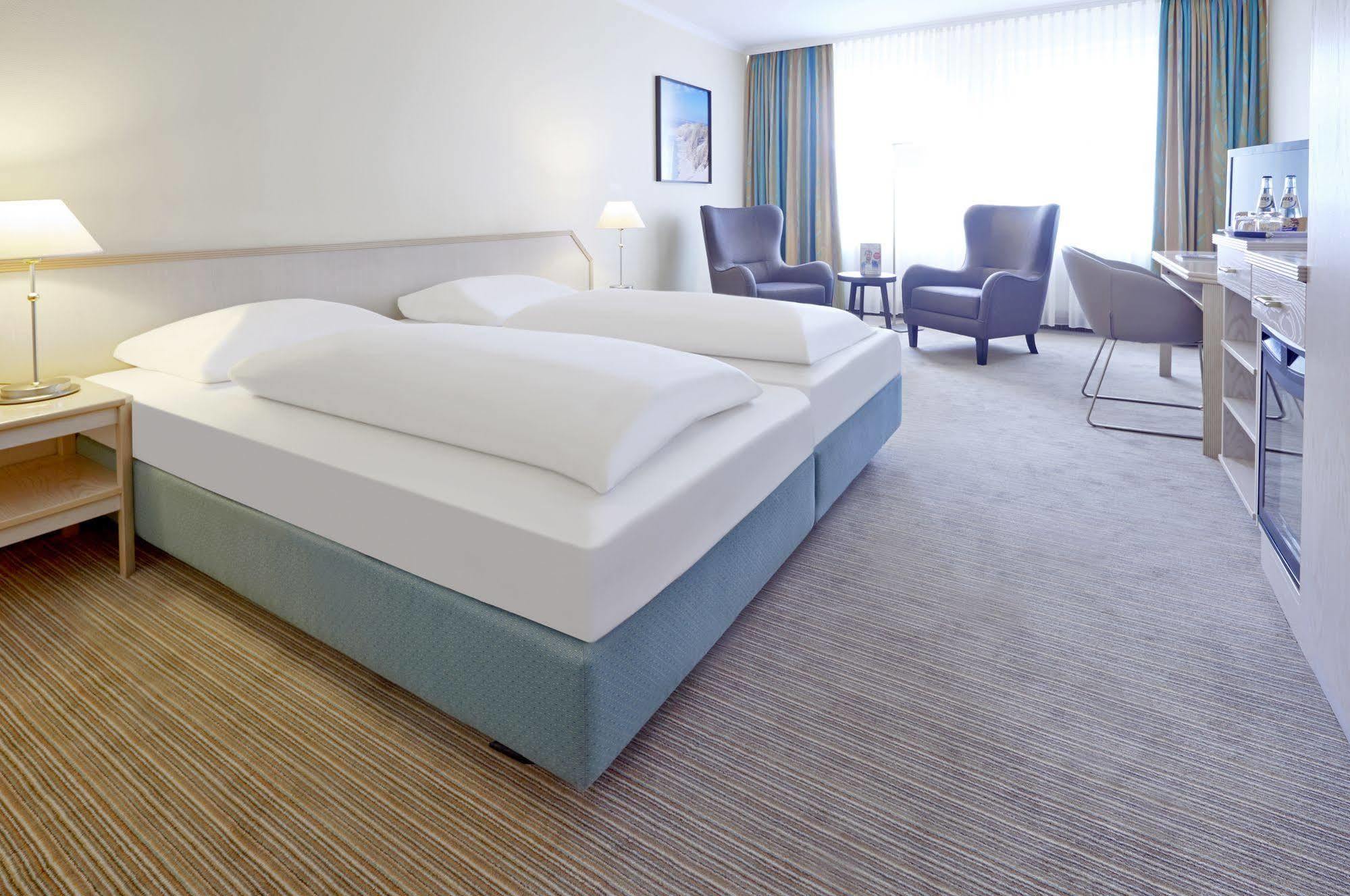 Upstalsboom Parkhotel Эмден Экстерьер фото